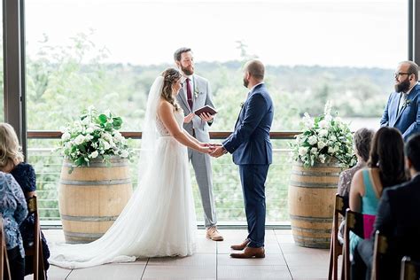Winery wedding photos, Wedding photos, Winery weddings