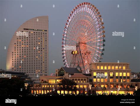 Japan, Yokohama, Minato Mirai, InterContinental, Ferris Wheel Stock Photo - Alamy