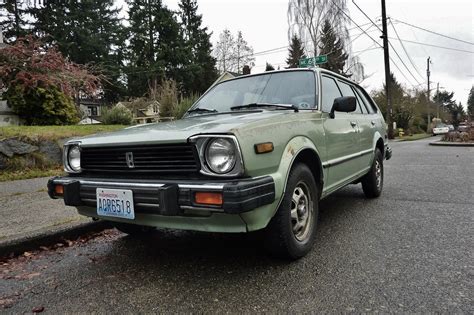 Seattle's Parked Cars: 1981 Honda Civic Wagon