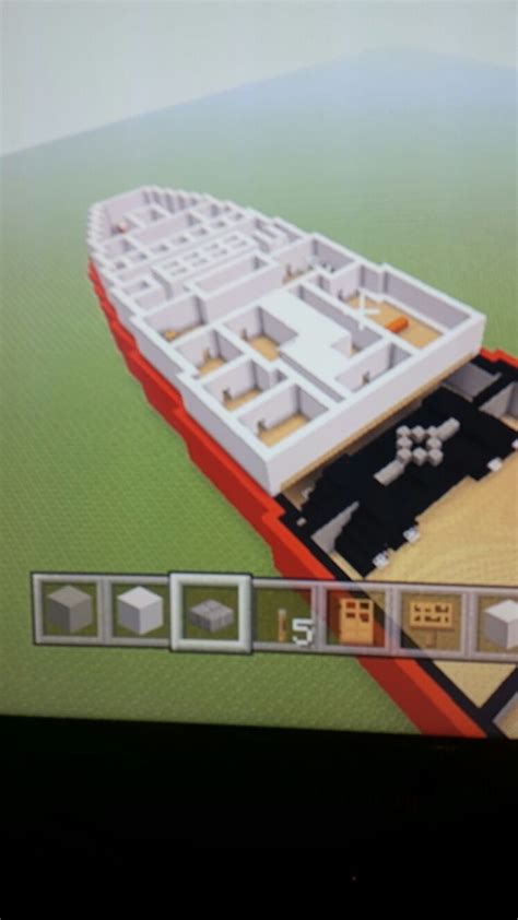 Minecraft titanic with full interior | Titanic, Electronic products, Minecraft