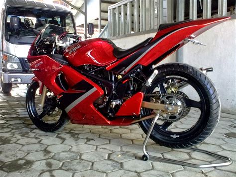 41 Foto Modifikasi Motor Ninja 500cc | Juragan Obeng (Modifikasi Motor)