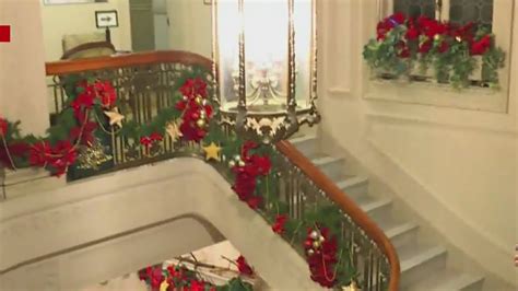 A Pittock Mansion Christmas - YouTube