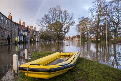 Flooding - Yorkshire - England Editorial Stock Image - Image of flooded ...