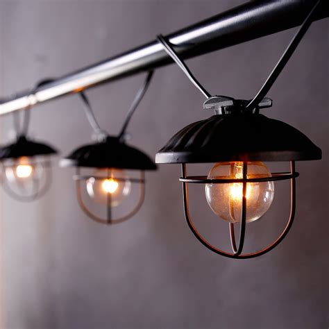 30 Industrial Style Lighting Fixtures To Help You Achieve Victorian Finesse