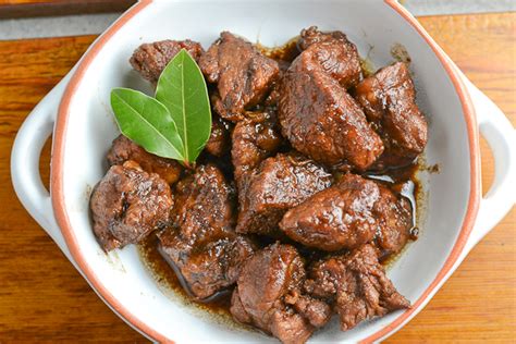 Adobo, That Classic Filipino Food | Adeline's Catering