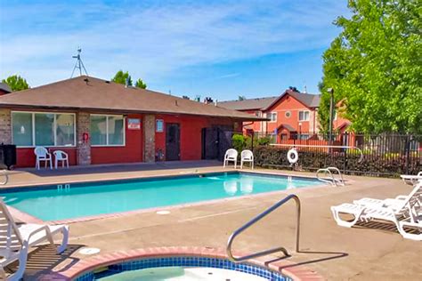 Fairview Oaks Woods Apartments - Fairview, OR 97024