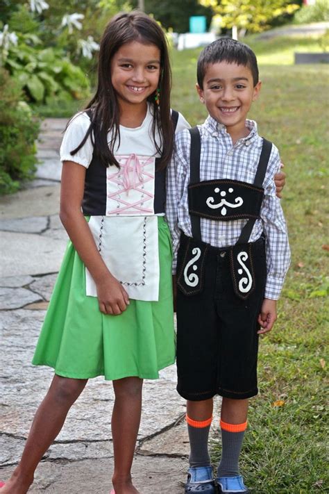 Zaaberry: Handmade Oktoberfest Costumes