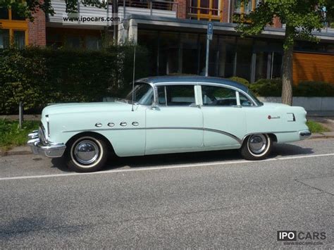 1954 Buick Roadmaster - Car Photo and Specs