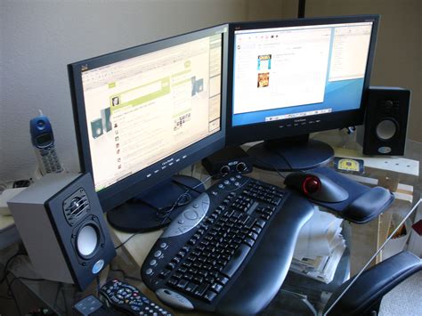 Picture of my computer setup / home office / monitors | Flickr