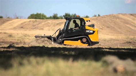 JCB Skid Steer Dozer Blade Attachment - YouTube