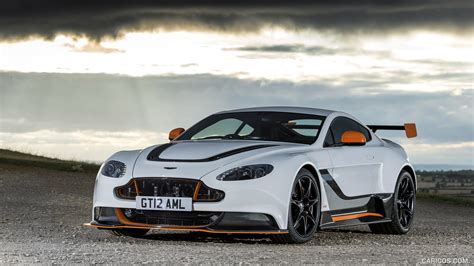 2015 Aston Martin Vantage GT12 - Front | Caricos