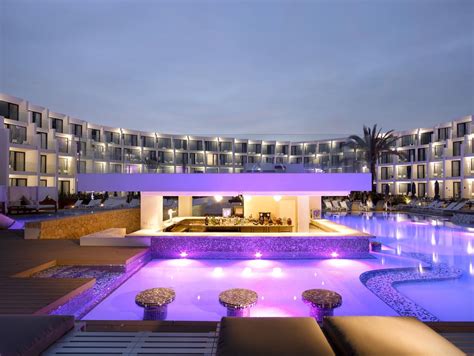 Top 10 Luxury Resorts and Hotels in Ibiza - Spain - Luxuryhoteldeals.travel