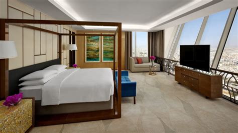 Luxury Riyadh Hotel on Tahlia Street | Hyatt Regency Riyadh Olaya