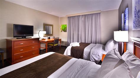 EMBASSY SUITES BY HILTON DENVER CENTRAL PARK $176 ($̶2̶1̶8̶) - Updated 2022 Prices & Hotel ...