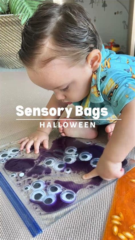 We love sensory bags and these Halloween themed ones are amazing! Easy and fun! Great for all ...