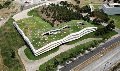 Architectural Designs with green roofs that meet the needs of humans and nature alike! - Yanko ...