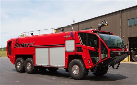 Download wallpapers Oshkosh Striker, 6x6, ARFF truck, fire truck ...