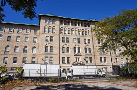 Brooklyn Relics: Greenpoint Hospital