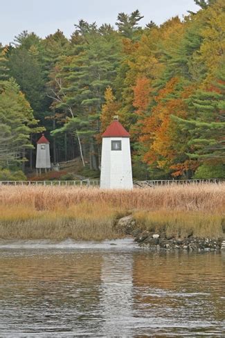 Doubling Point Range Lighthouse, Maine at Lighthousefriends.com