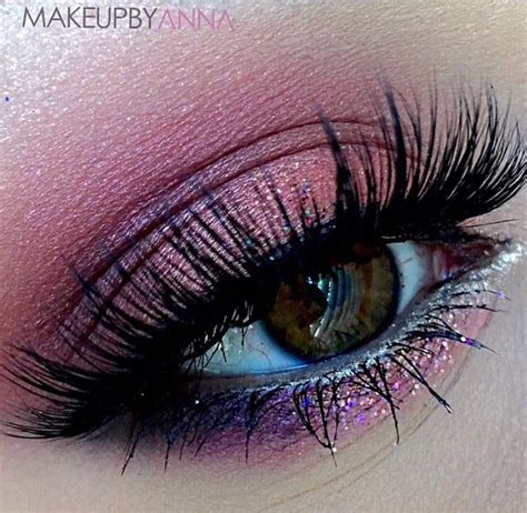 Pin by OSMAIRA♡M on M A K E U P♡ | Pretty eye makeup, Under eye makeup, Eye makeup