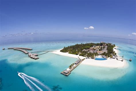 Download Island Hut Maldives Tropical Beach Ocean Photography Holiday 4k Ultra HD Wallpaper