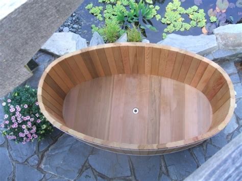 Outdoor Soaking Tub - Bathtub Designs