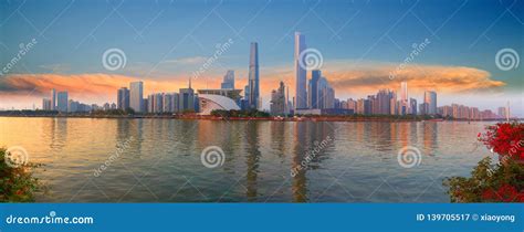 Guangzhou Skyline, Guangdong Stock Image - Image of futuristic, modern: 139705517