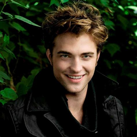 #edward_cullen #robert_pattinson #twilight #new_moon #eclipse #breaking_dawn #forever Edward ...