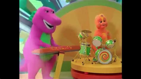 Barney's Music Box - The Wheels On The Bus - YouTube