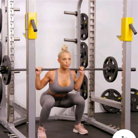 Barbell Squat - Exercise How-to - Workout Trainer by Skimble