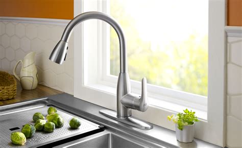 American Standard 4175.300.242 Colony Soft Pull-Down Kitchen Faucet ...