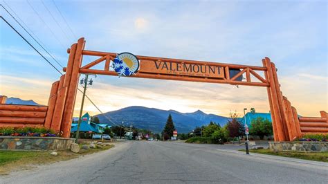 Hotels in Valemount from $57 - Find Cheap Hotels with momondo