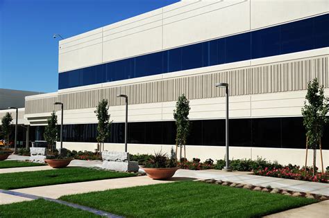 6 Tips for the Best Commercial Landscaping Design - Carolina Services Landscaping