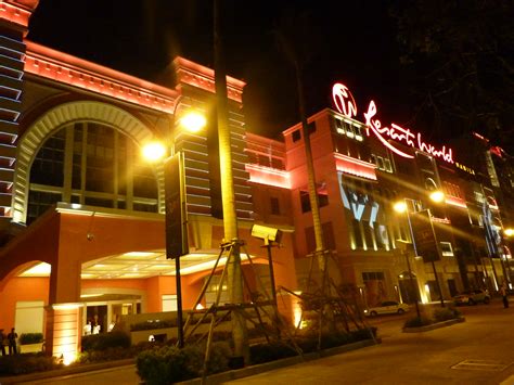 Resorts World Manila - what to see, what to do