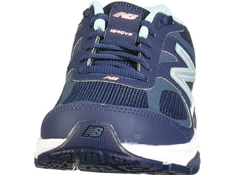 New Balance Women's 1540 V3 Shoe, 9