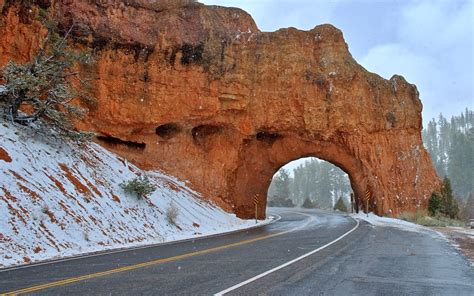 Utah Highway 12 | Utah Highway 12 through Red Canyon just we… | Flickr