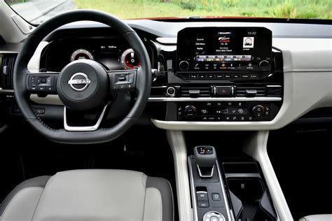 The 2022 Nissan Pathfinder Is a Tech-Savvy Family SUV | Digital Trends