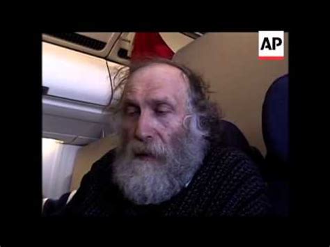 Bobby Fischer speaking during flight to Denmark, en route to Iceland - YouTube