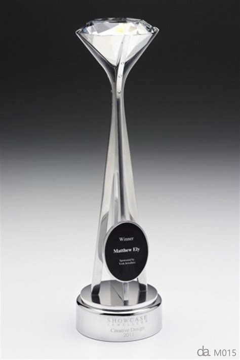 Best Quality Crystal Trophies Online Australia | Design Awards