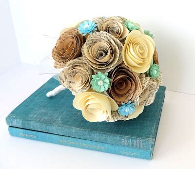 Krista Sew Inspired: An Extension of my Vintage Paper Flowers