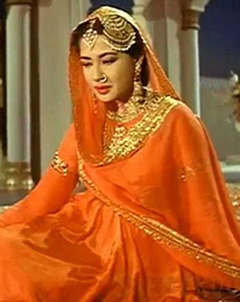 Quiz: Who romanced Meena Kumari in Pakeezah? - Rediff.com movies