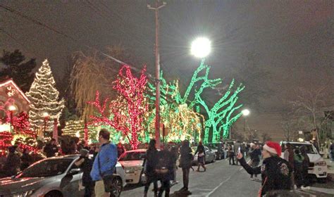 Brooklyn Christmas Lights at Dyker Heights: Info / Map / Tour