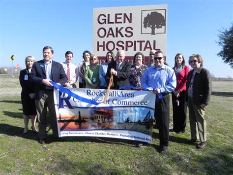 Rockwall Chamber hosts ribbon cutting for Glen Oaks Hospital | Blue Ribbon News