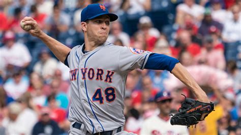 Jacob deGrom, Max Scherzer, Aaron Nola pad stats in NL Cy Young race