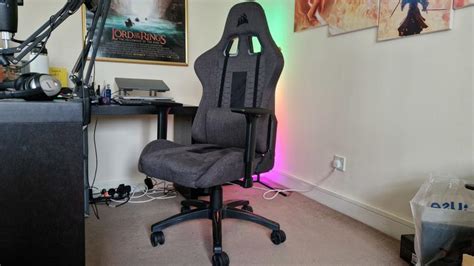 Corsair TC100 Relaxed review: "Like a couch on wheels."