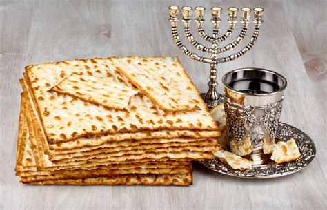 Matzo from What Does That Passover Seder Symbolism Really Mean? - The Daily Meal