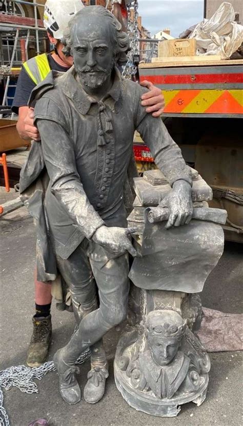 Dame Judi Dench and Sir Kenneth Branagh to unveil restored Shakespeare statue in Stratford-upon ...