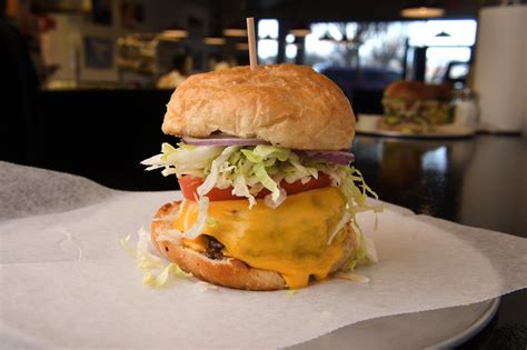 Melt Gourmet Cheeseburgers: Where the food lives up to the name - The Washington Post