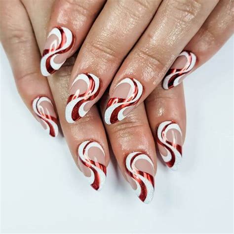 candy-cane-nail-art-designs-for-the-christmas-season-7 - K4 Fashion