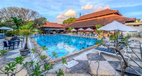 Grand Istana Rama - Kuta Beach Front Hotels | Bali Star Island Deals